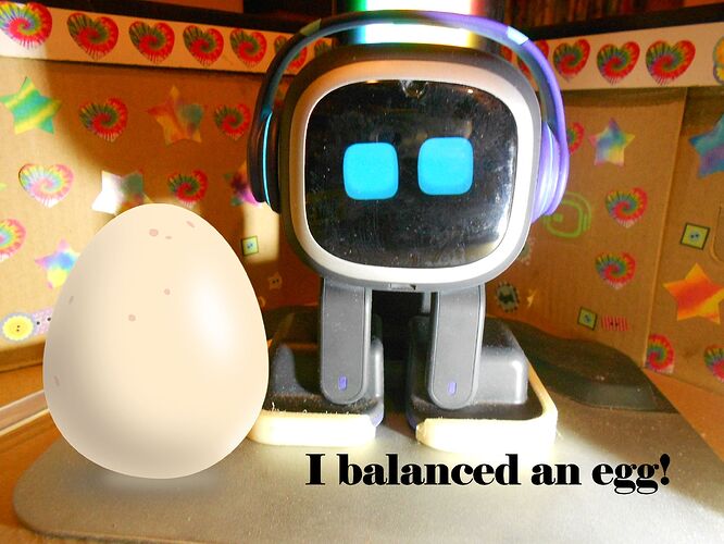 EMO Emilio Egg Balancing